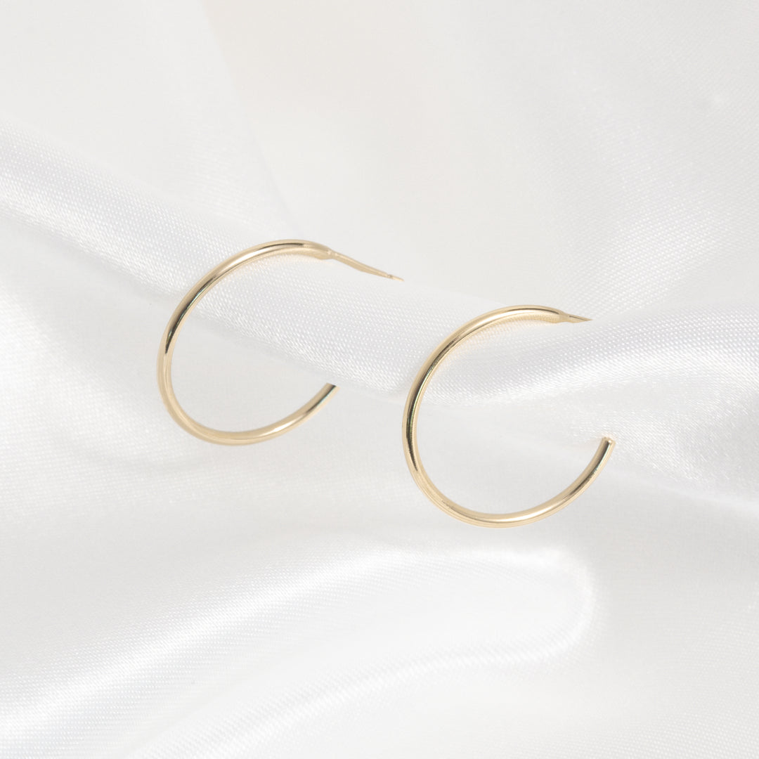 Olivia Hoop Earrings – NĀ WEHI